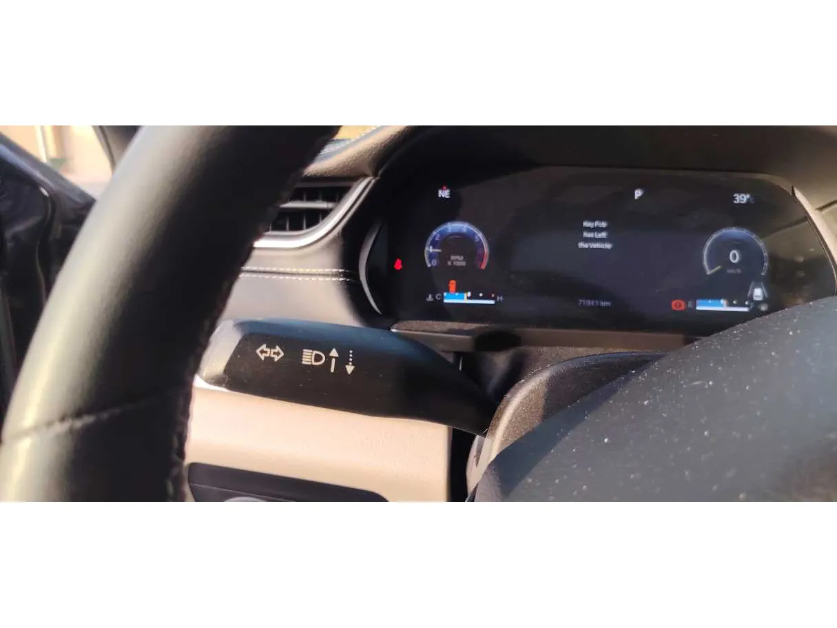 Car image 22