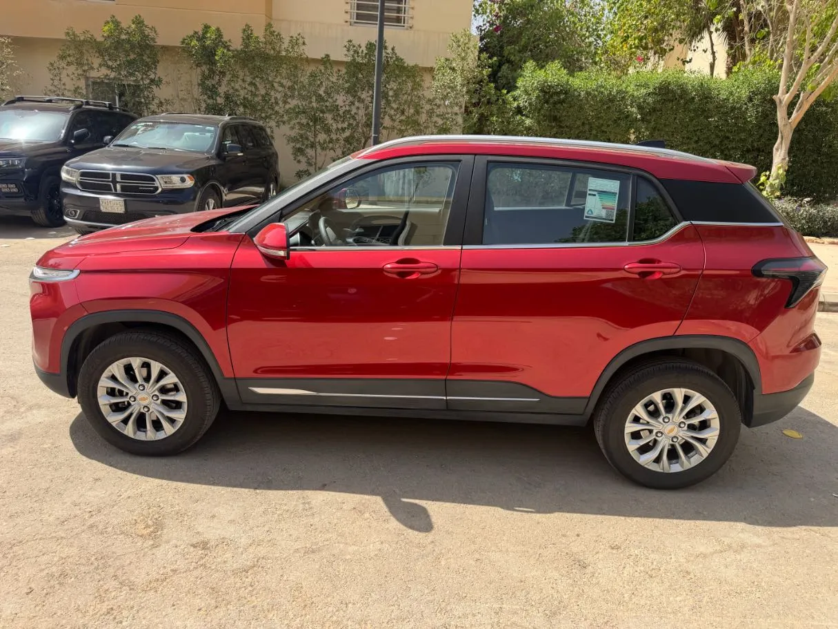 Car image 8