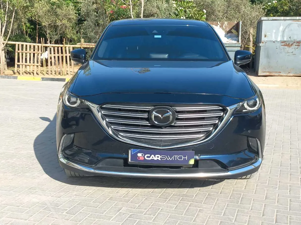 Car image 2
