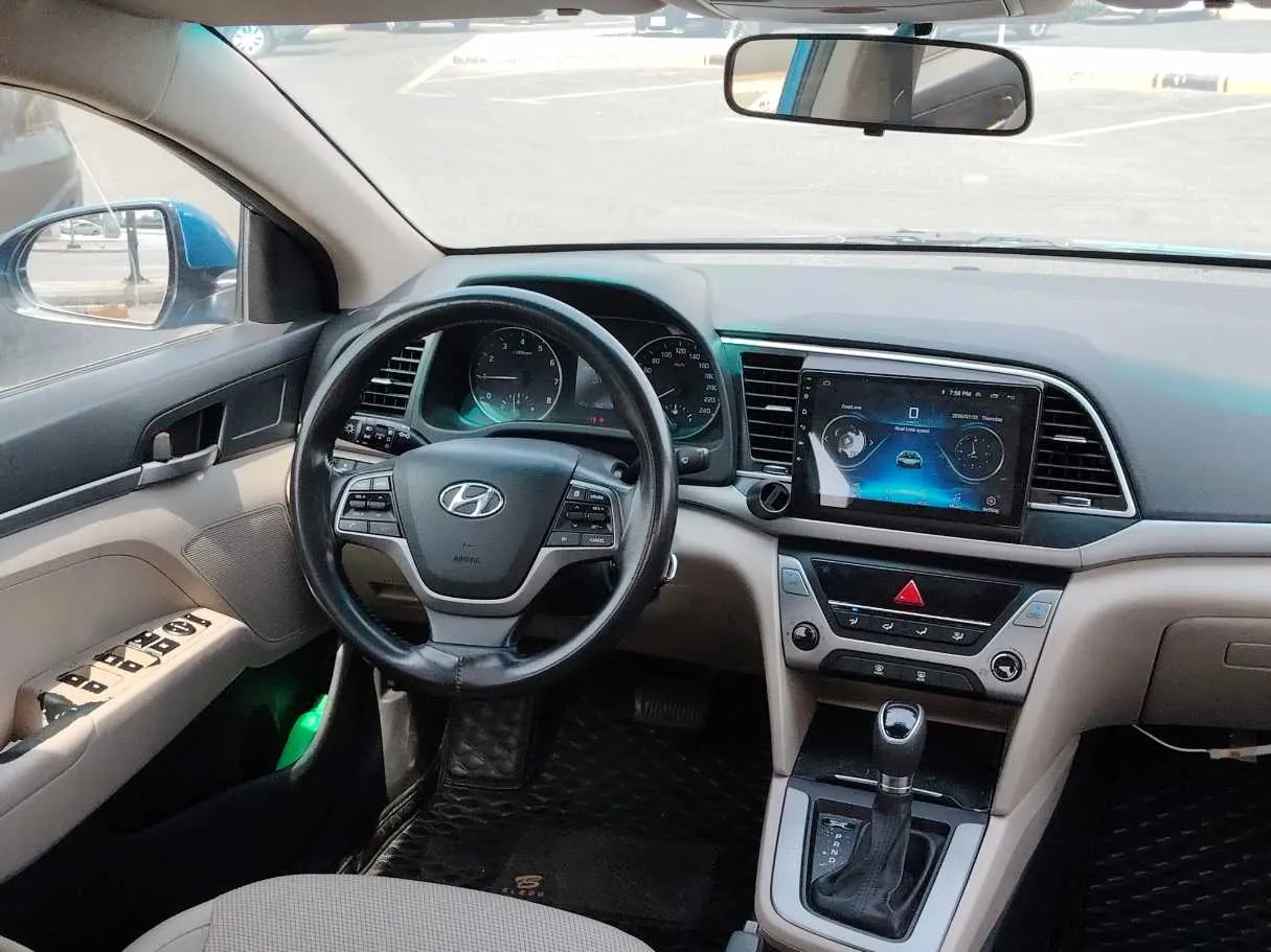 Car image 20