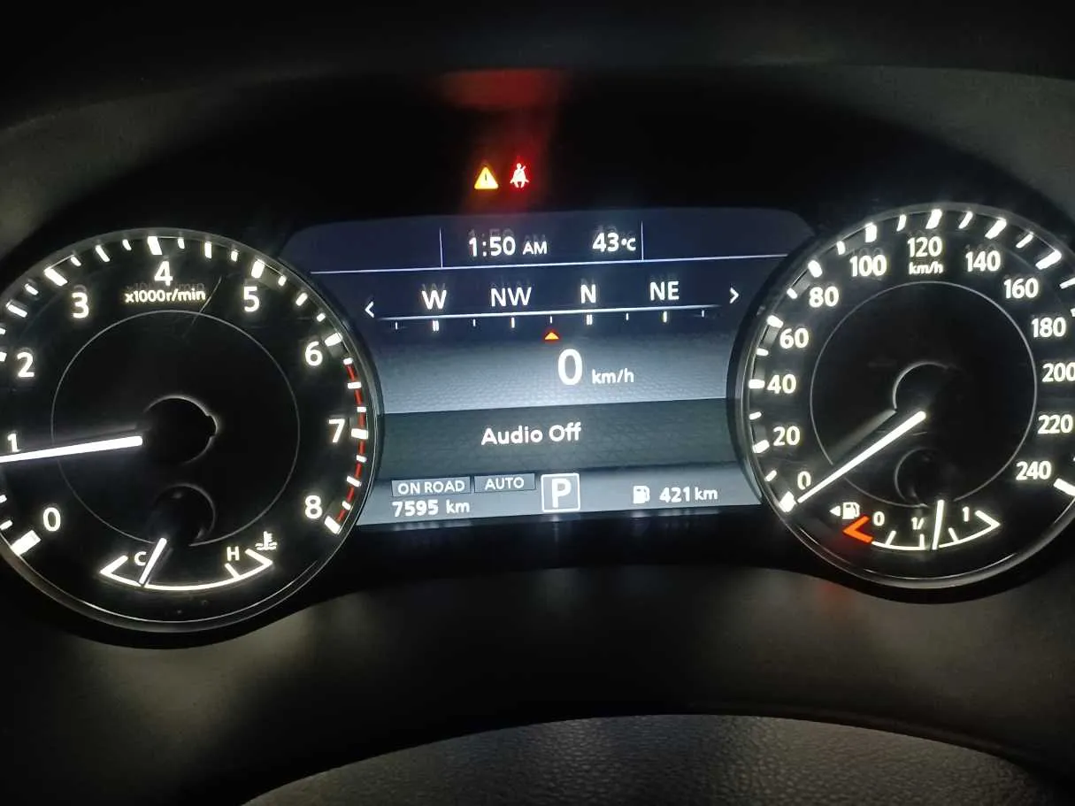 Car image 20
