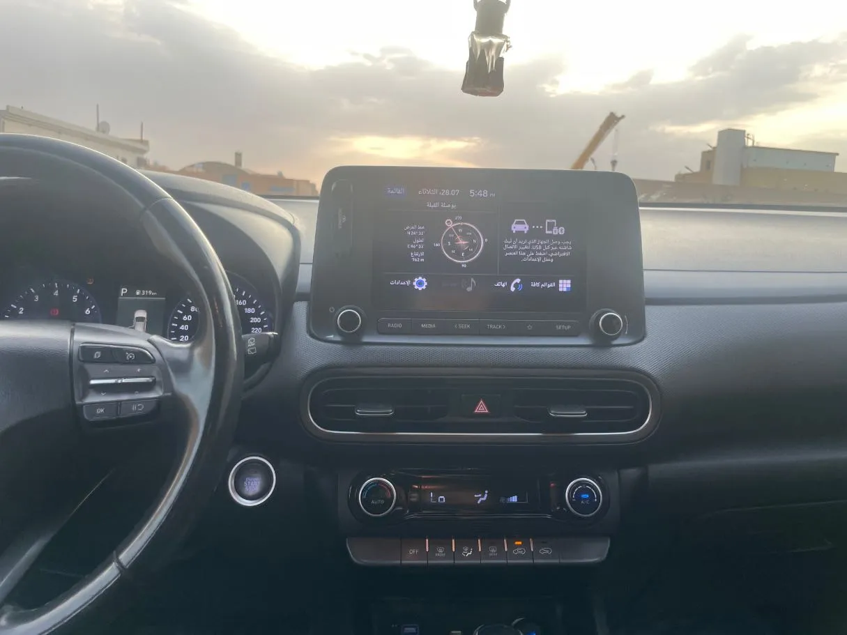 Car image 20