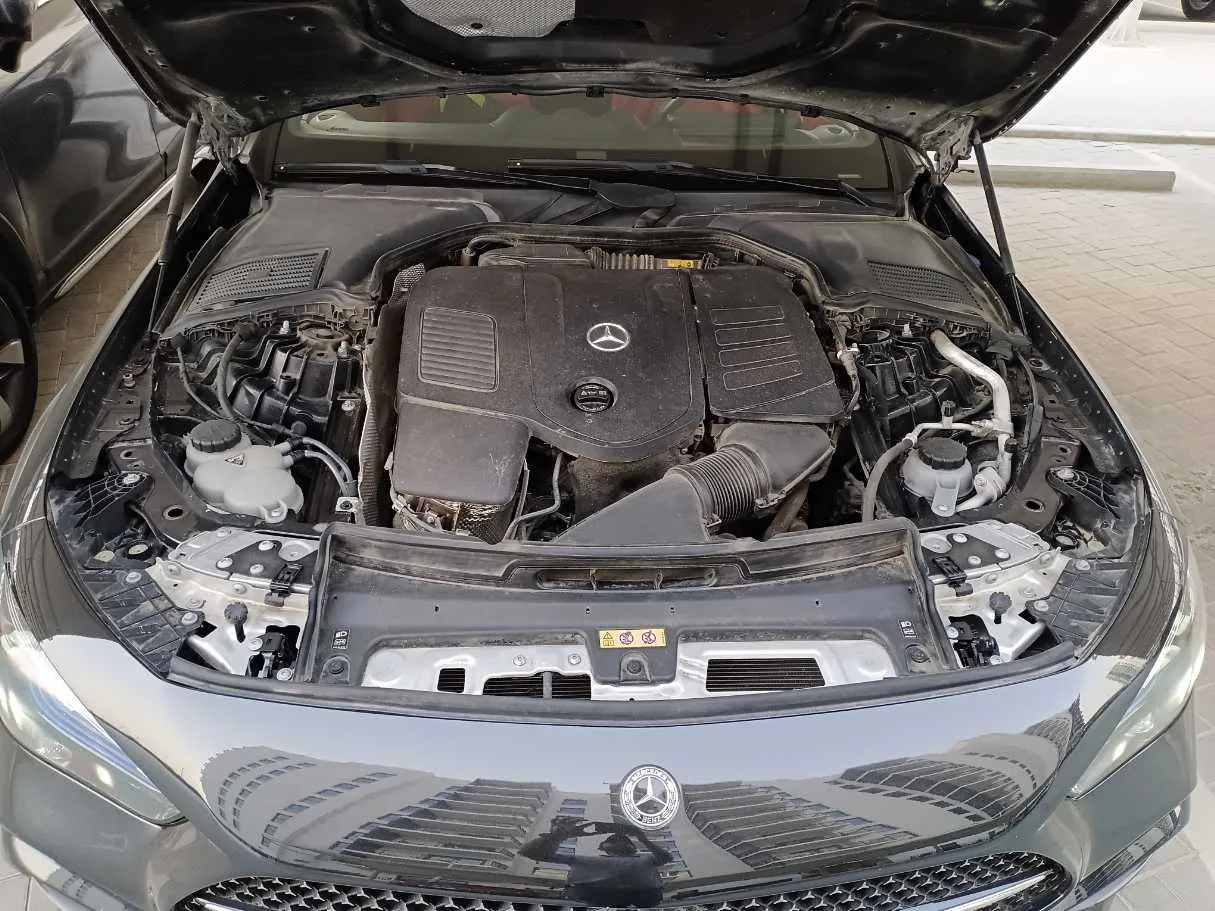 Car image 24