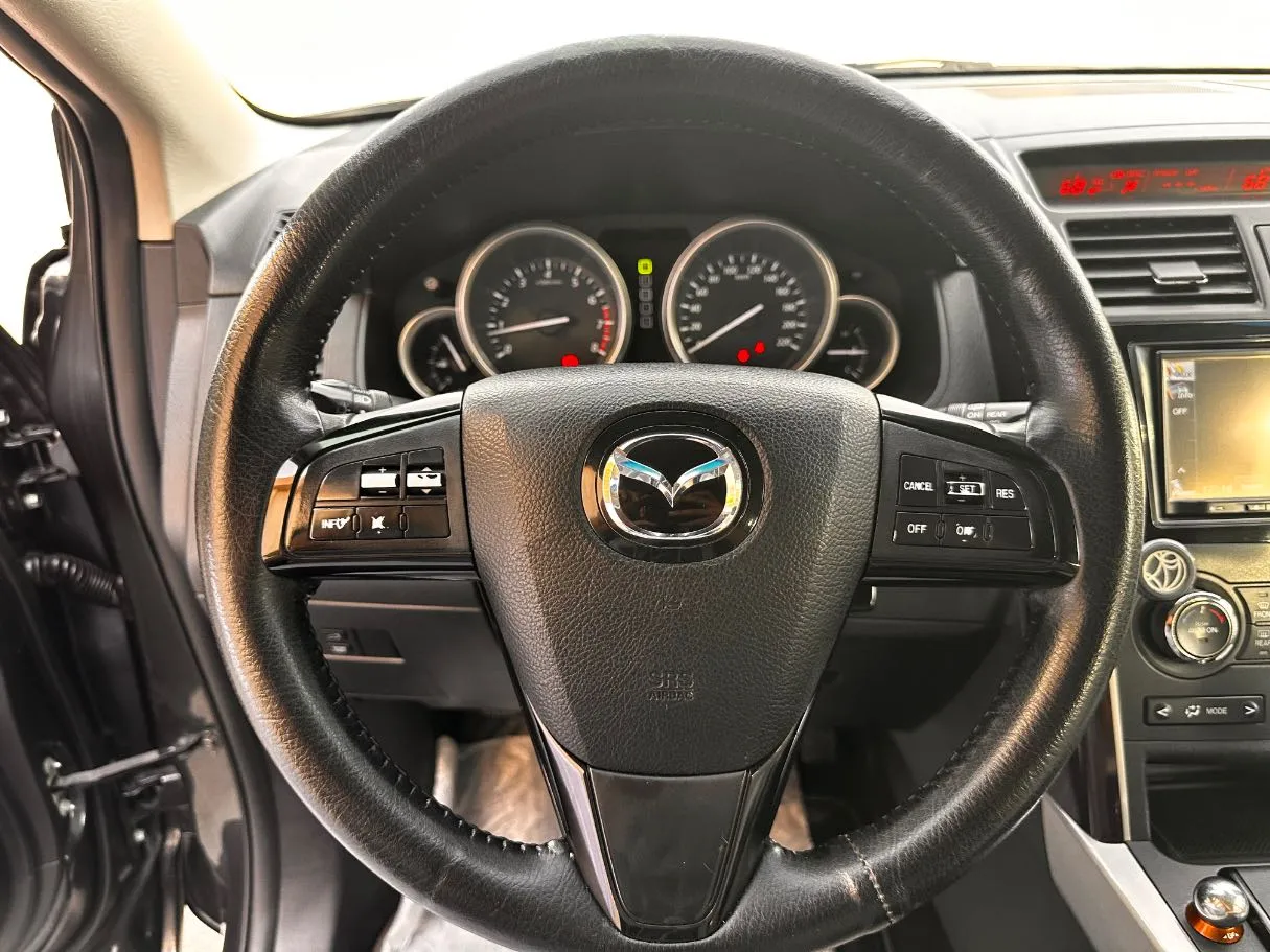 Car image 21