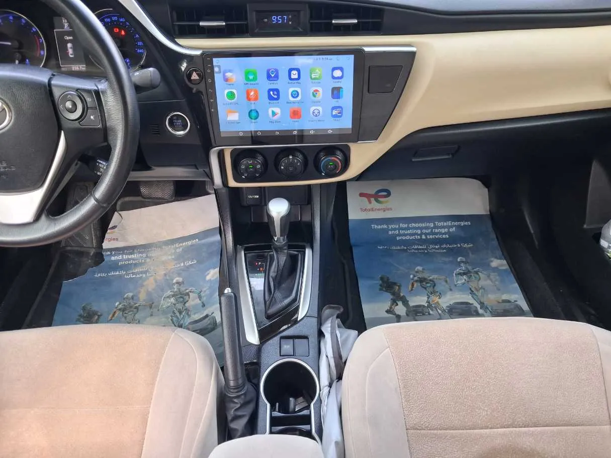 Car image 16