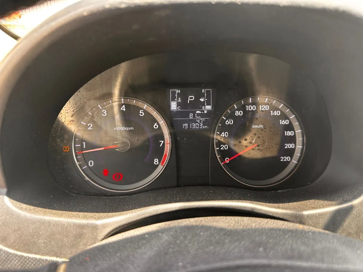 Car image 20