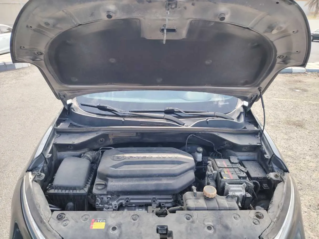 Car image 29