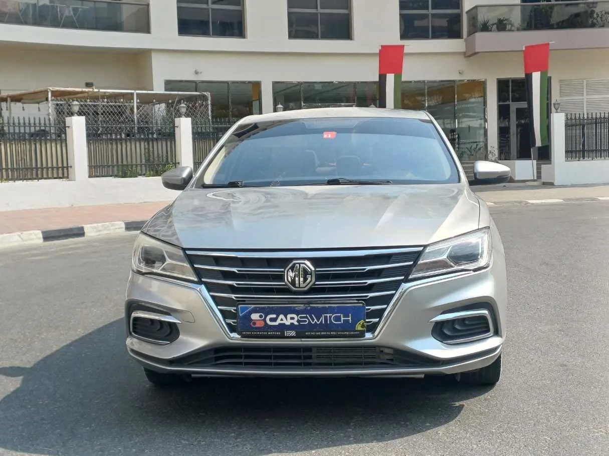Car image 2