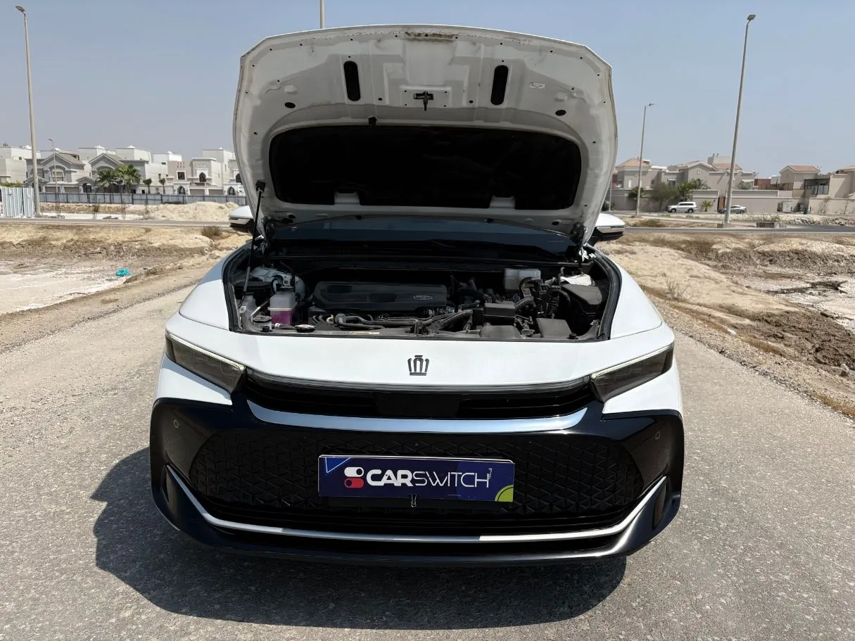 Car image 32