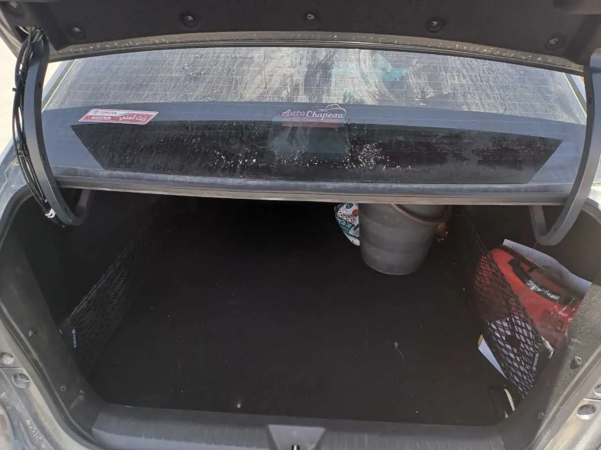 Car image 20