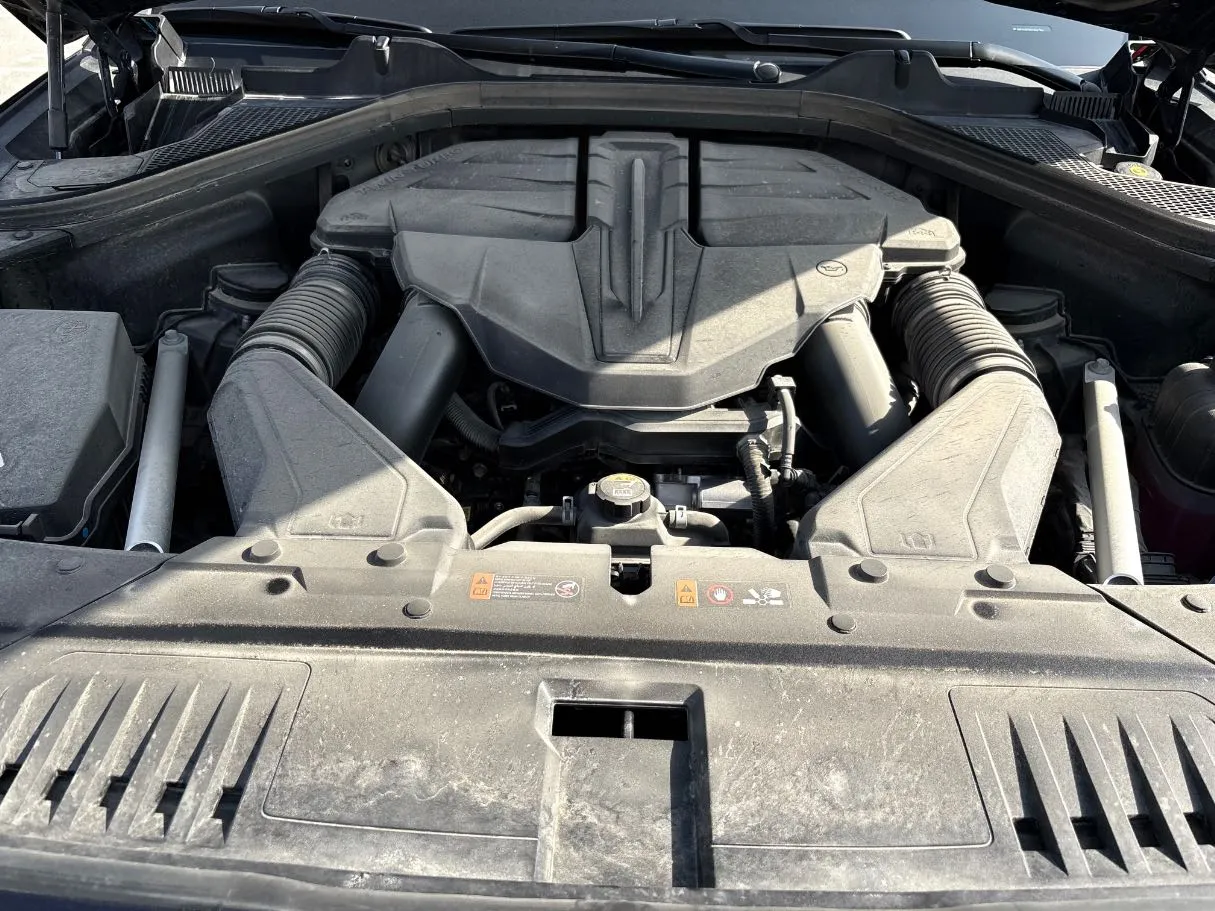 Car image 36