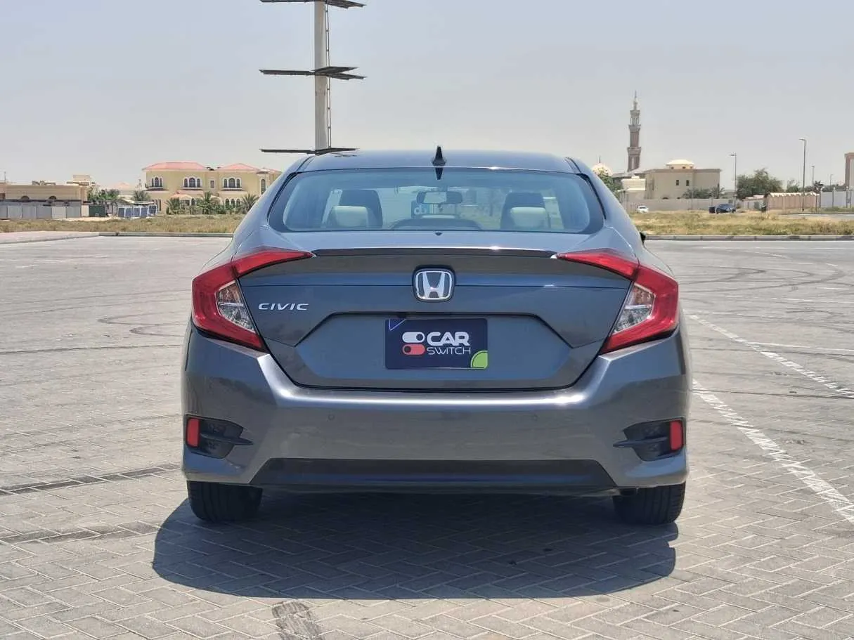 Car image 6