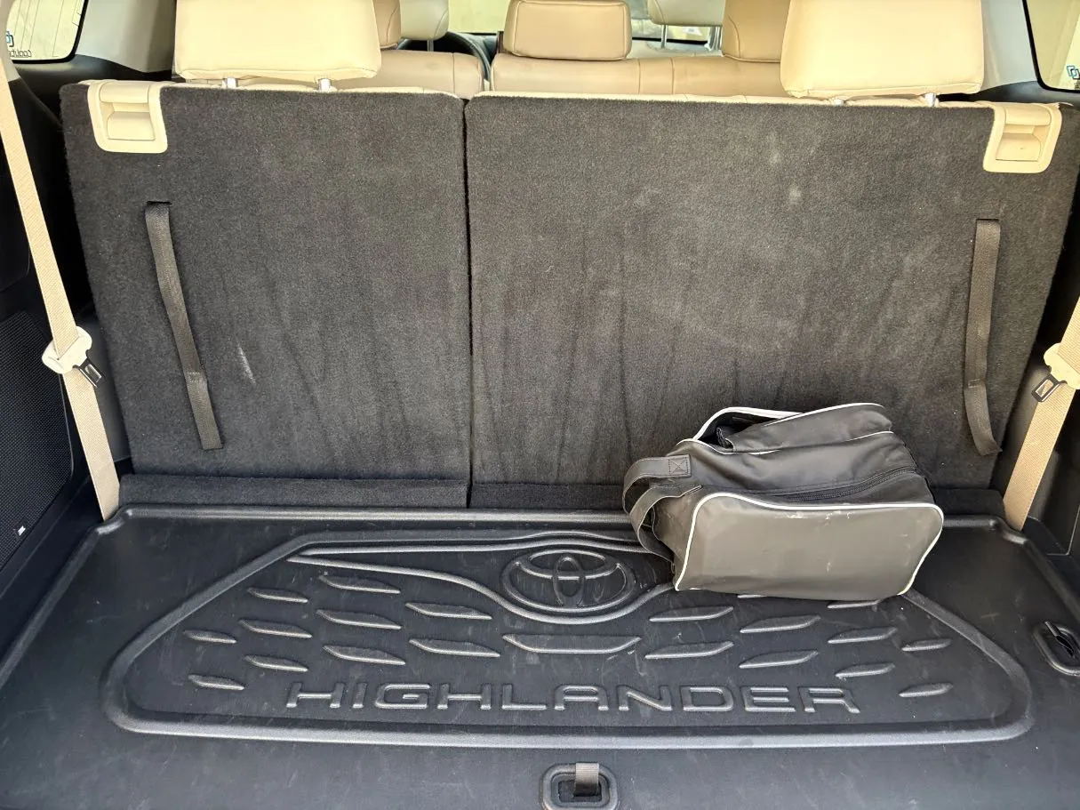 Car image 29