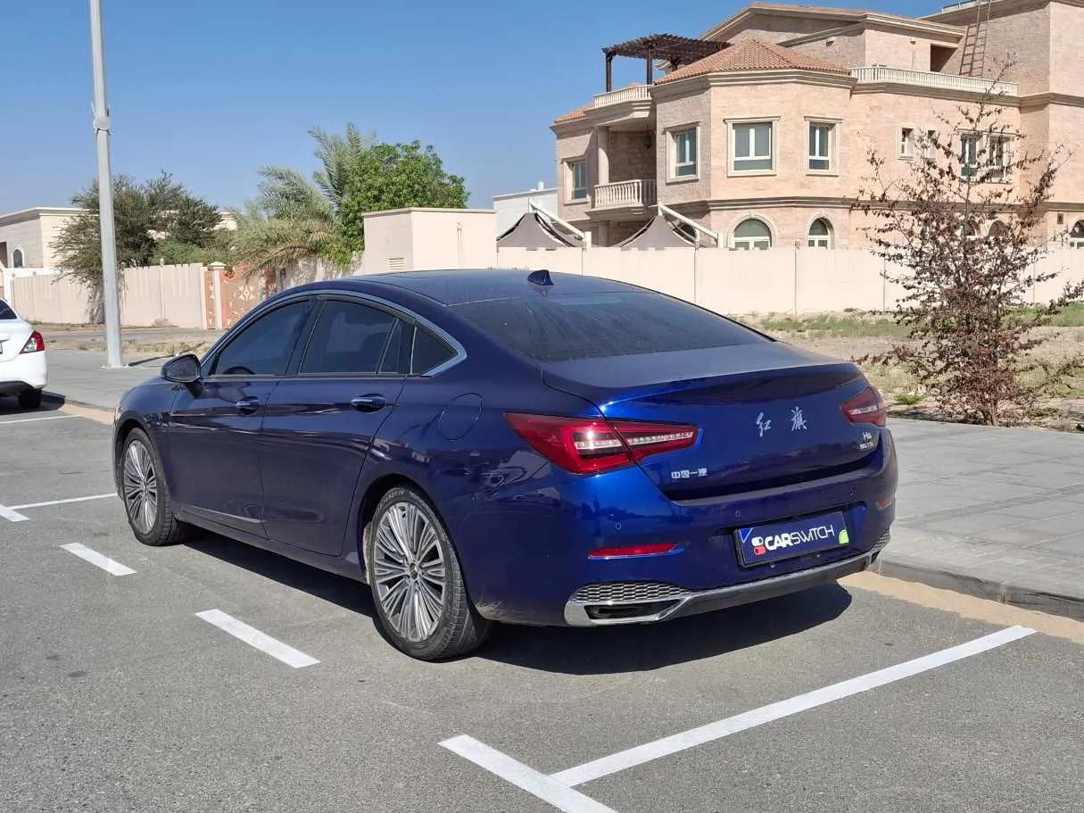 Car image 7