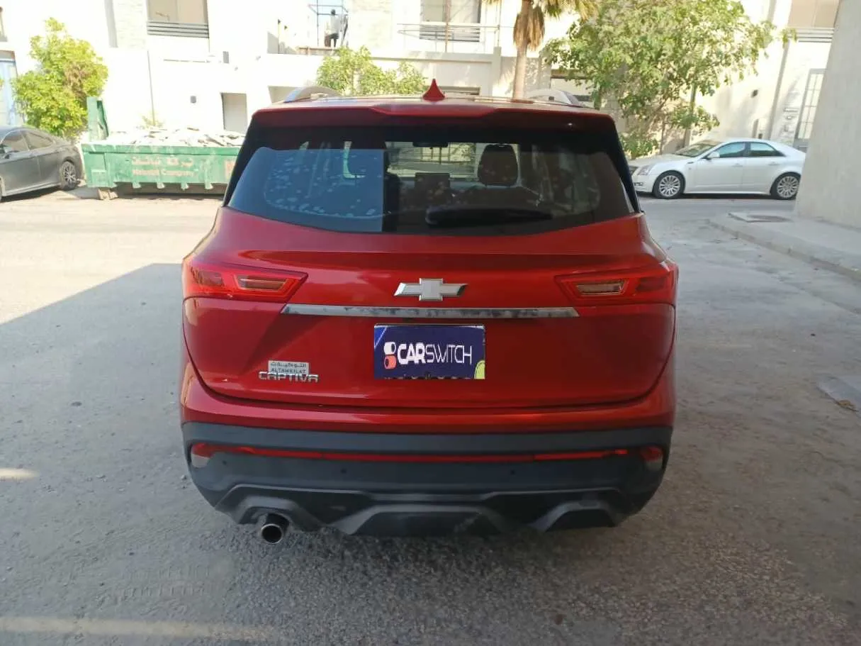 Car image 6