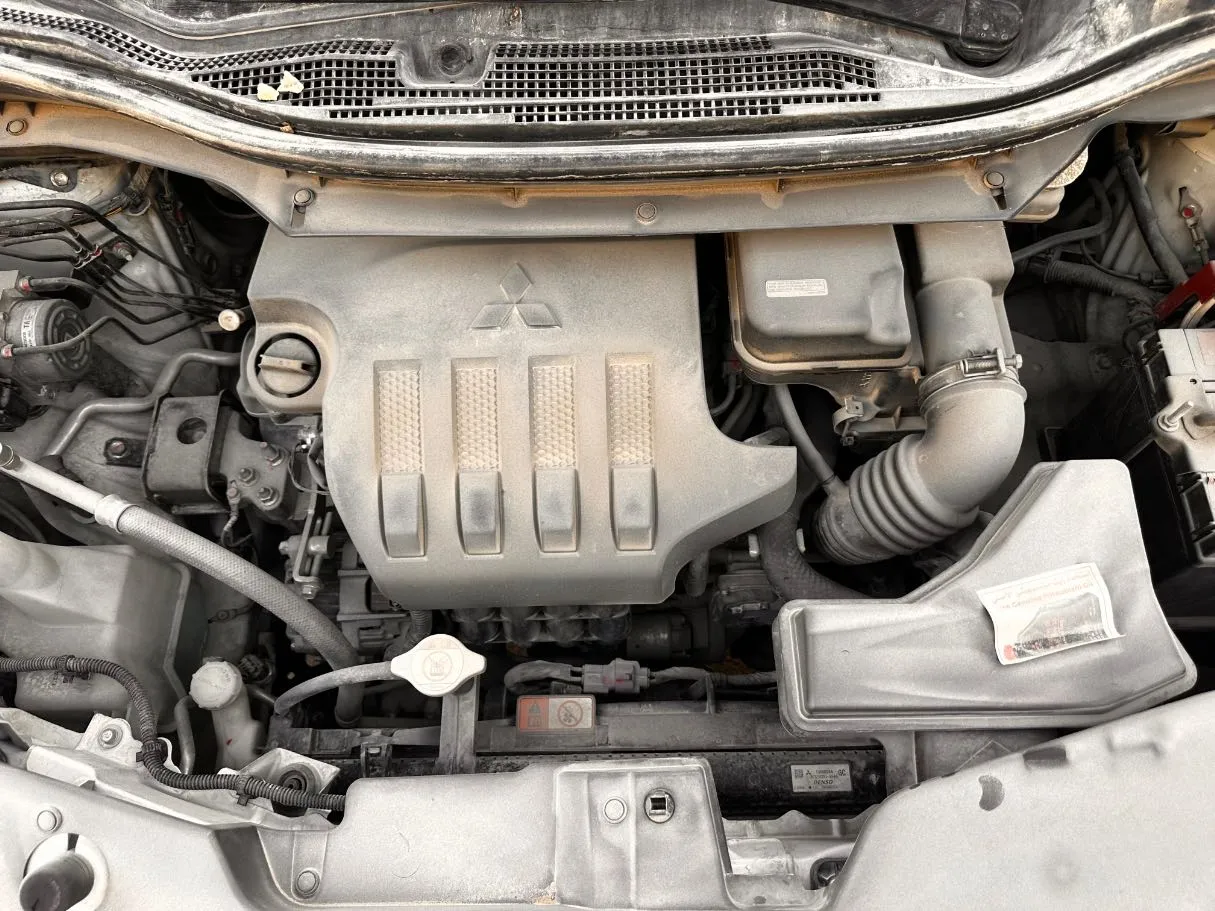 Car image 29