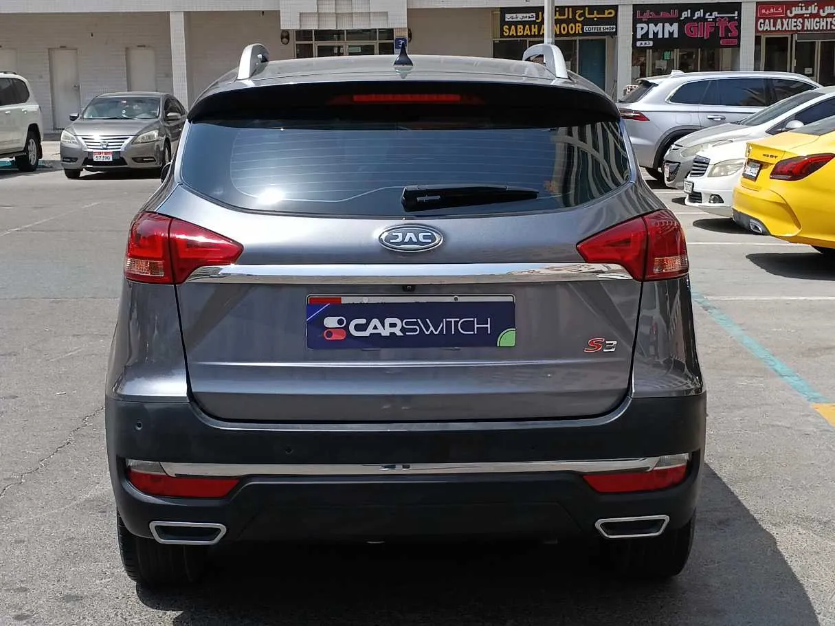 Car image 6