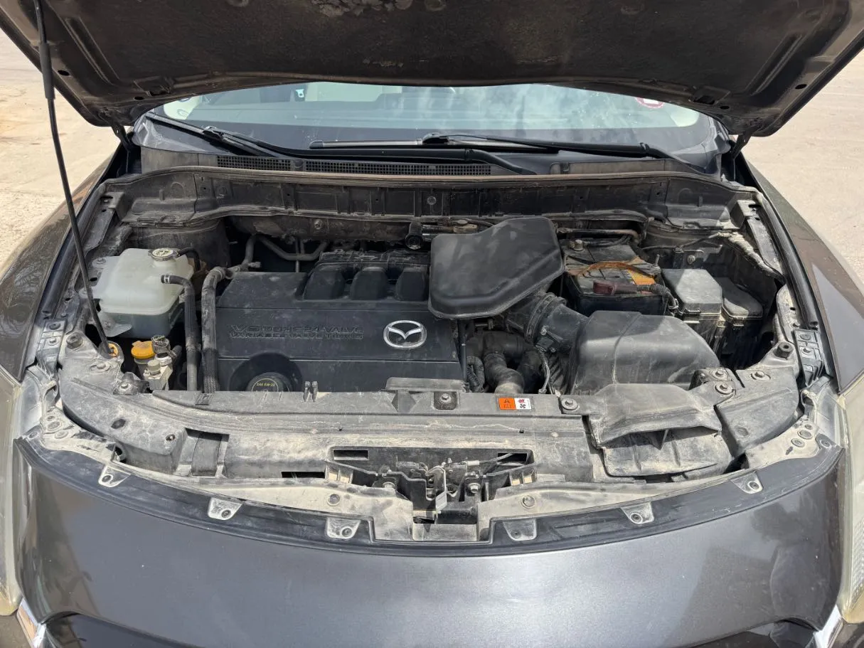 Car image 21
