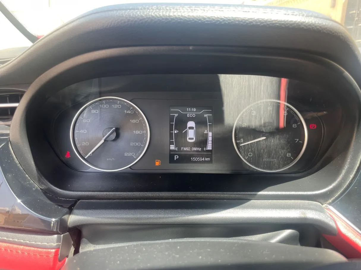 Car image 20