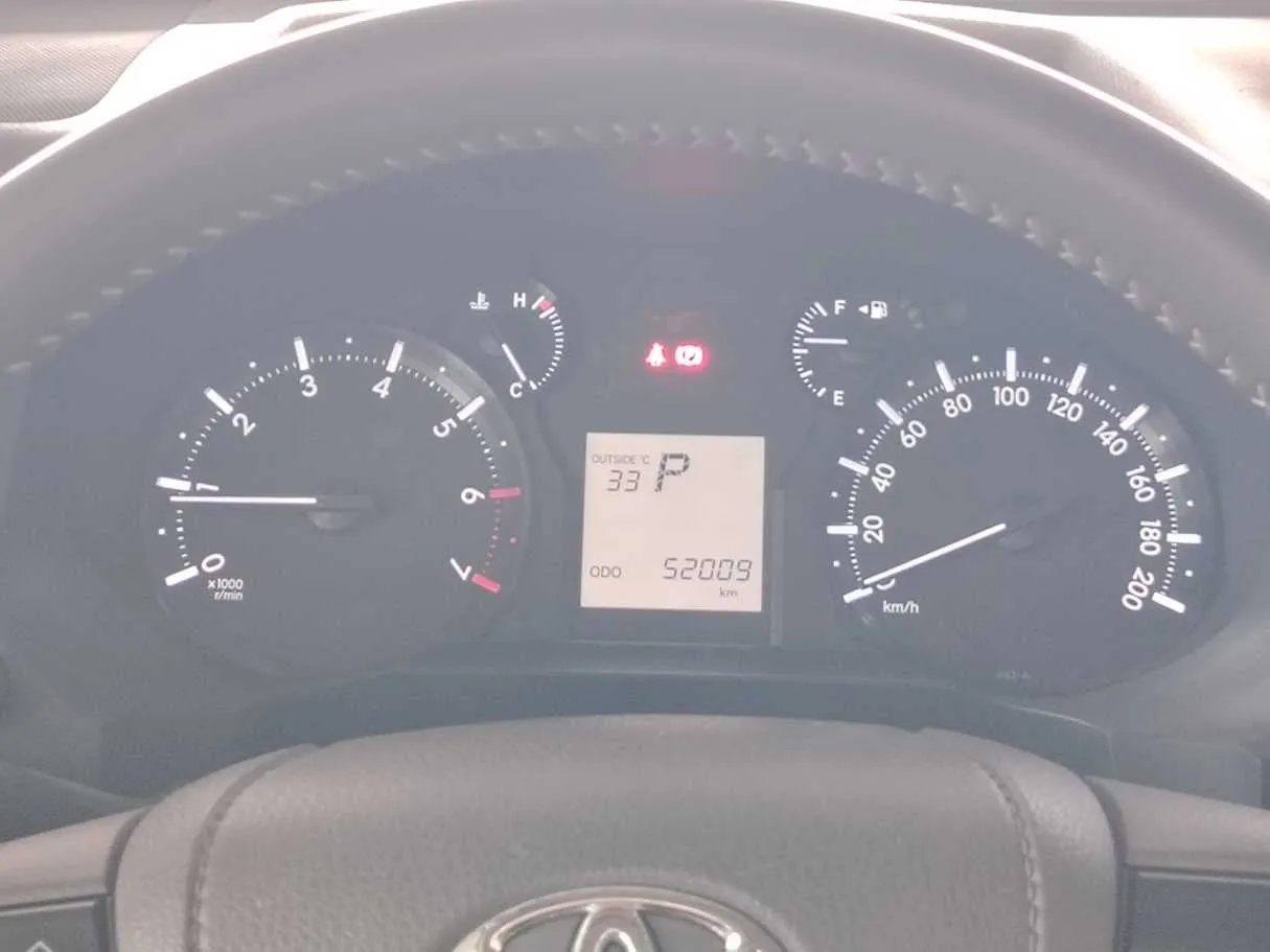 Car image 27