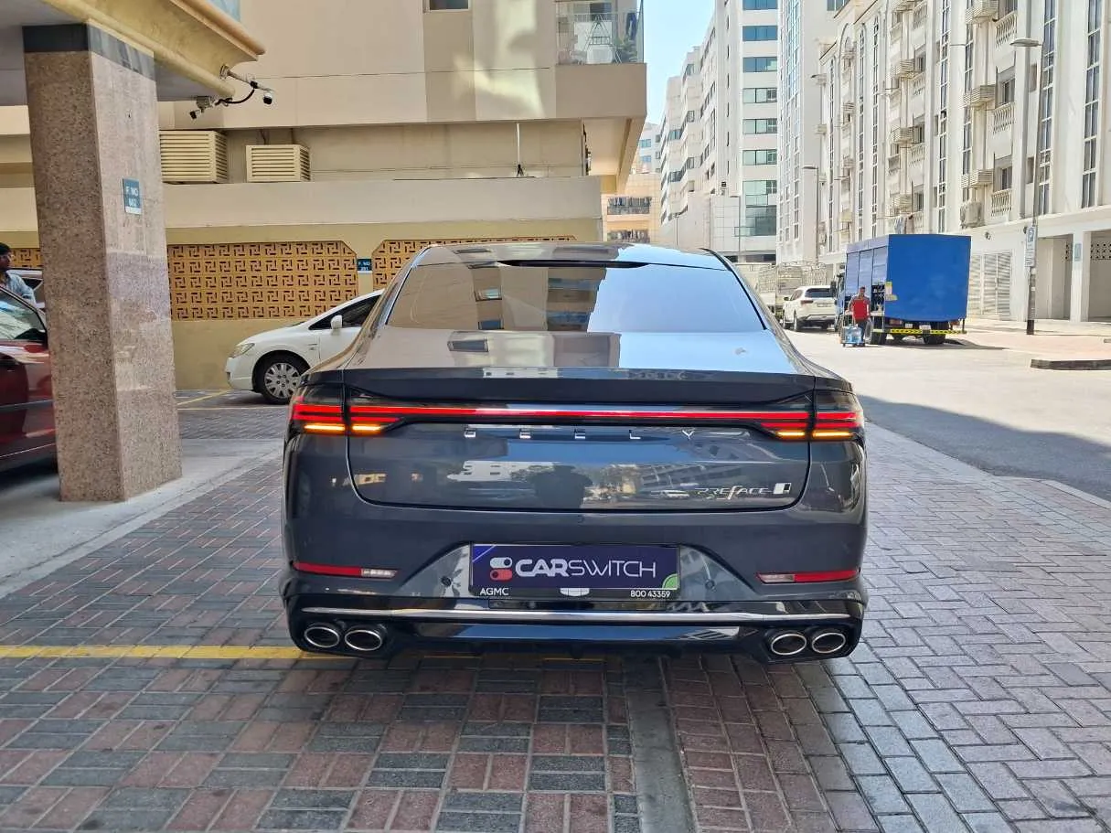 Car image 6