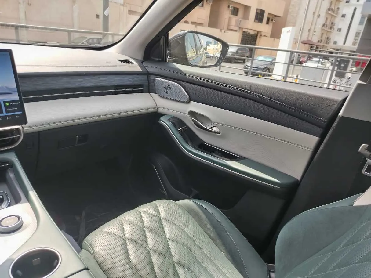 Car image 45