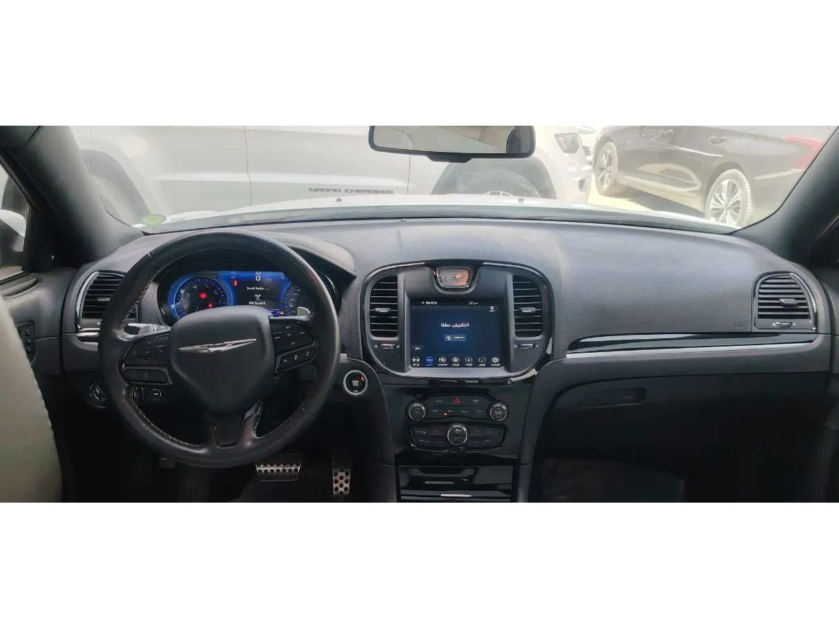 Car image 20
