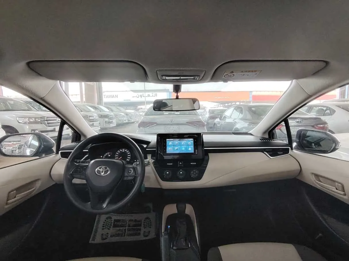 Car image 20