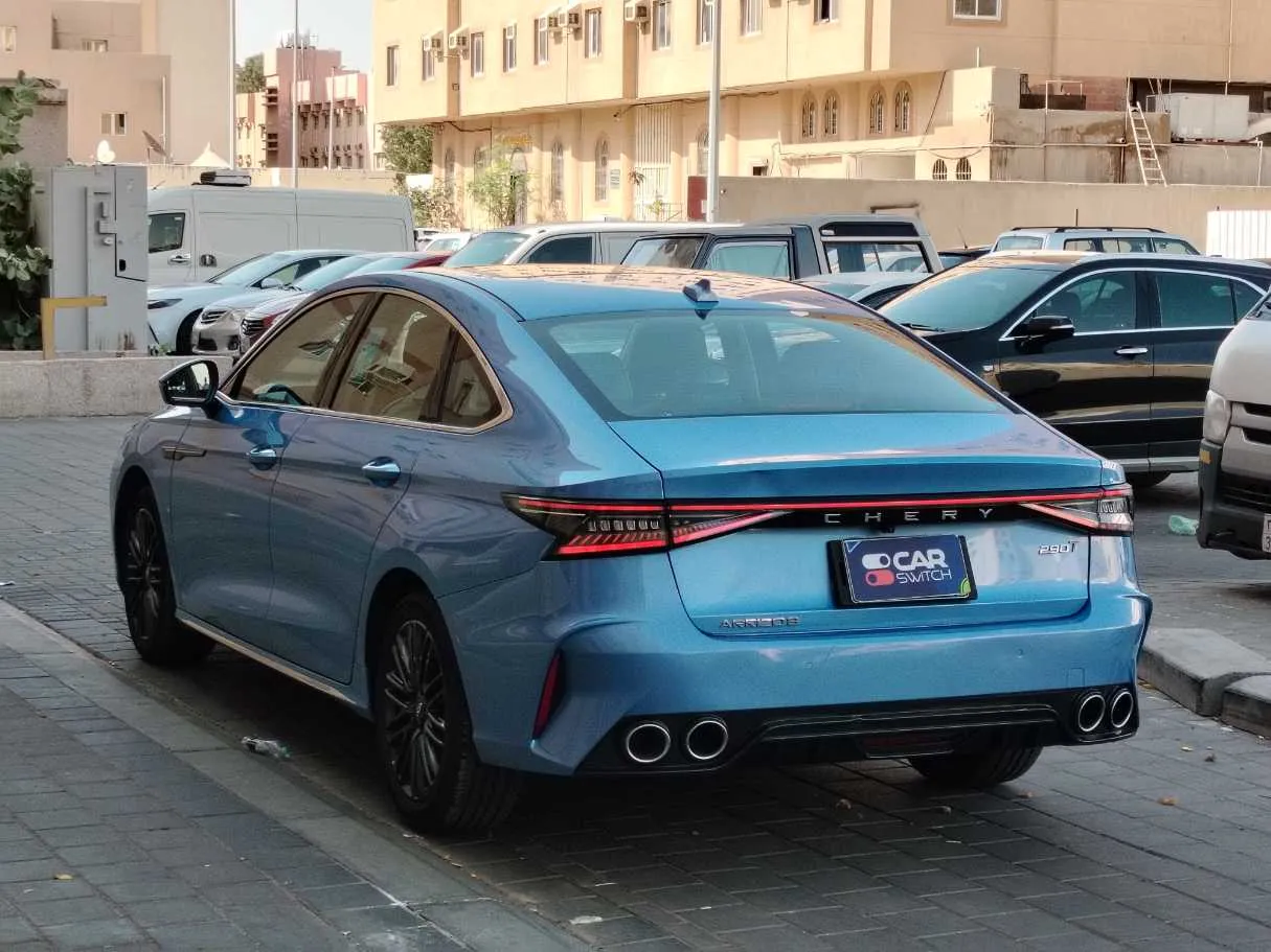 Car image 7