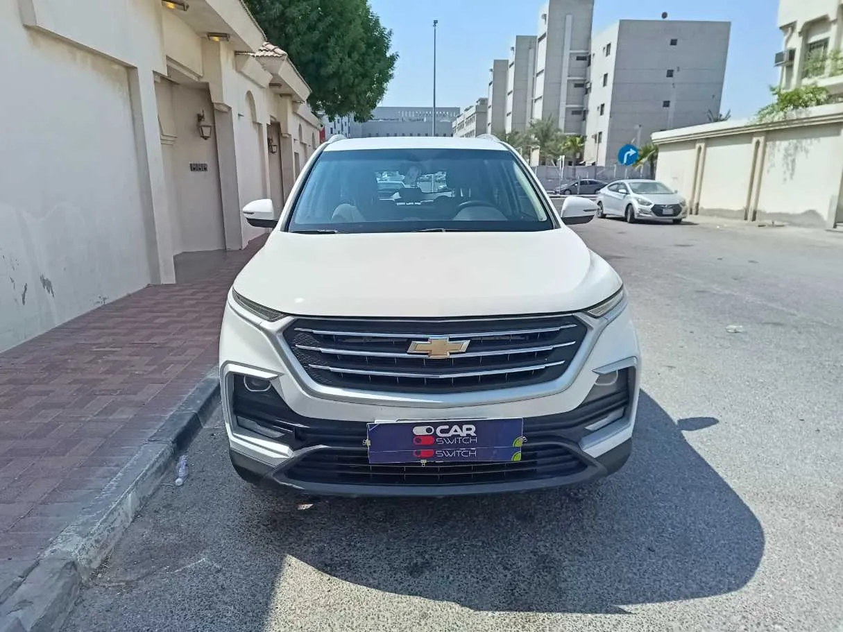 Car image 2