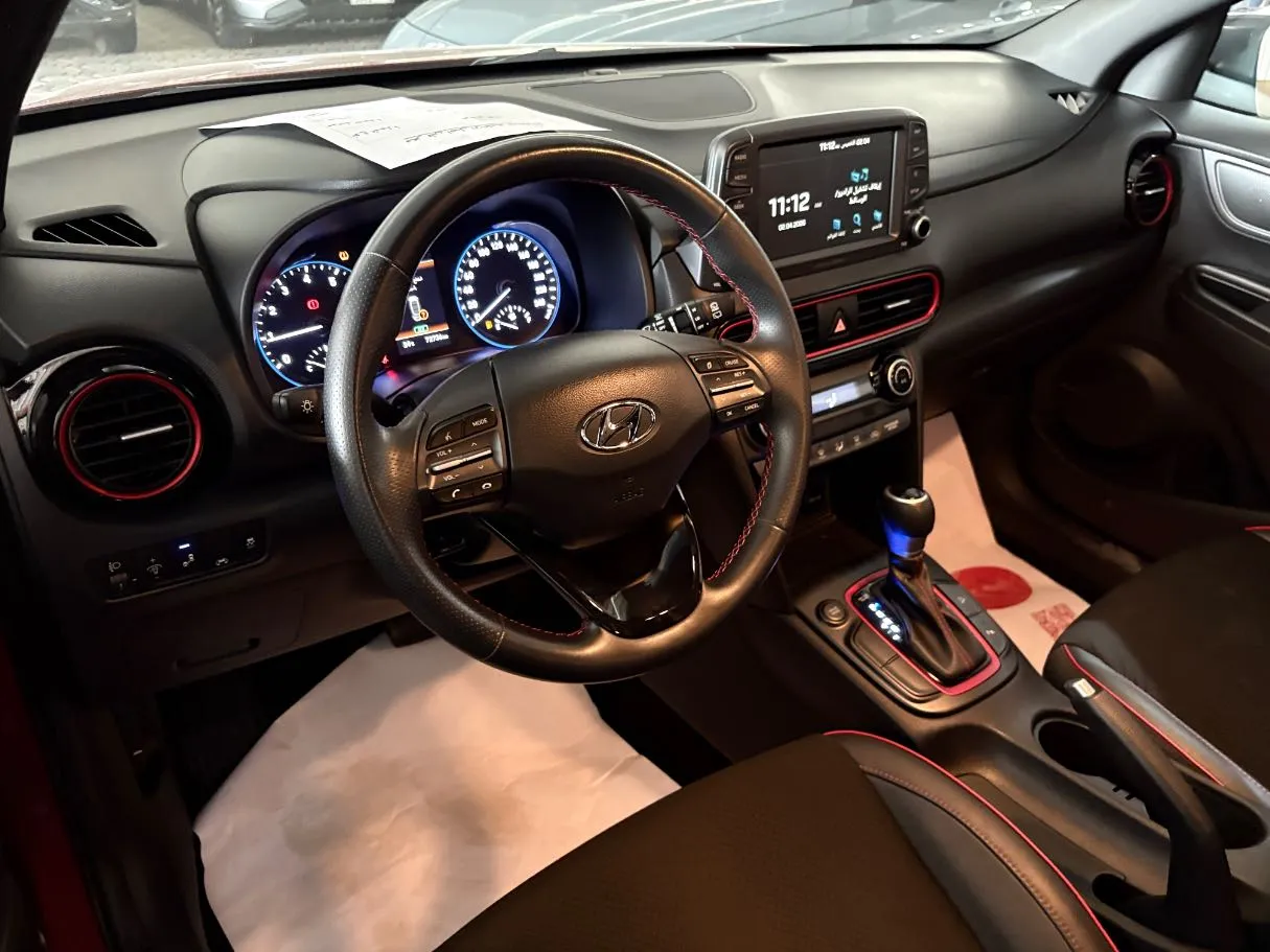 Car image 9