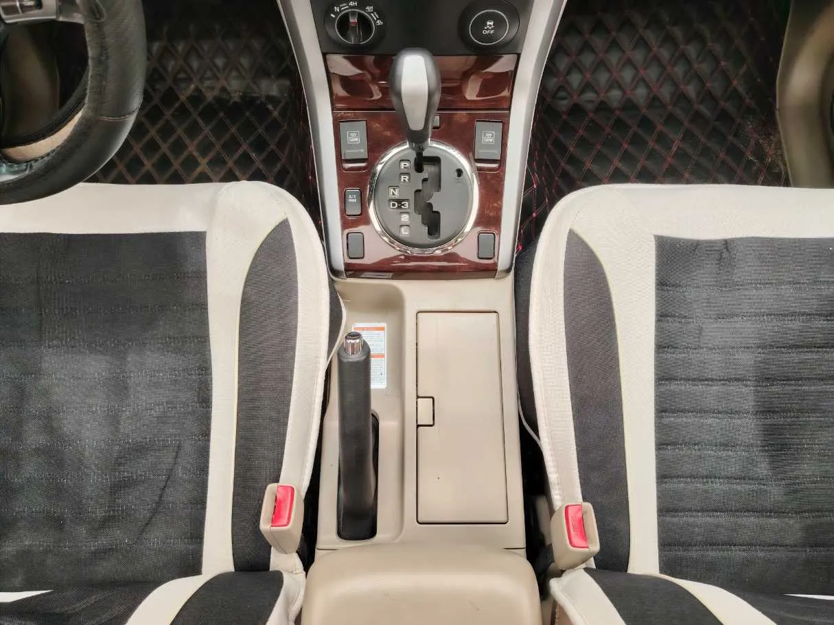 Car image 20