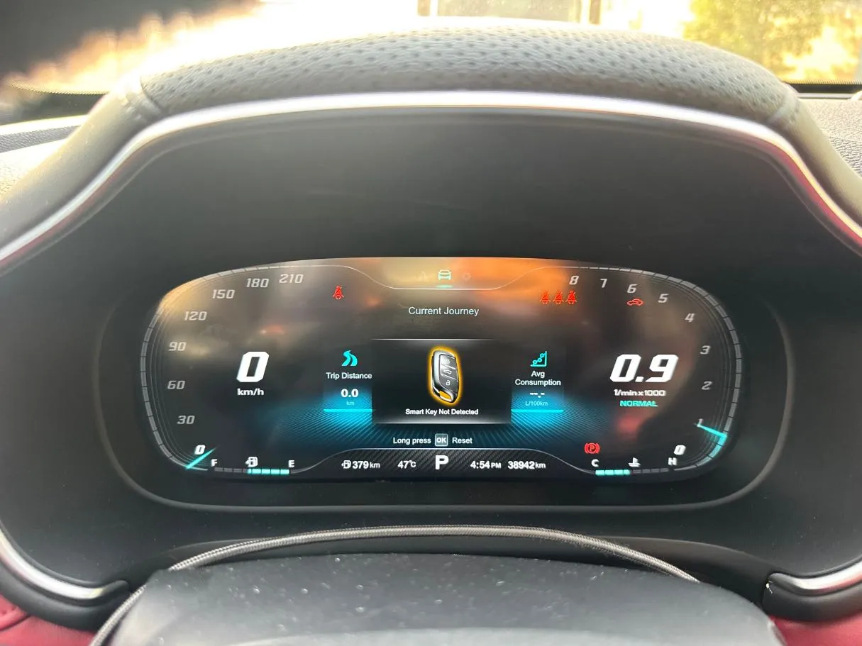 Car image 18