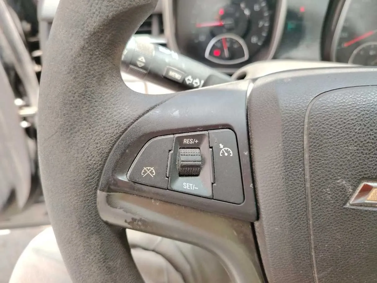 Car image 37