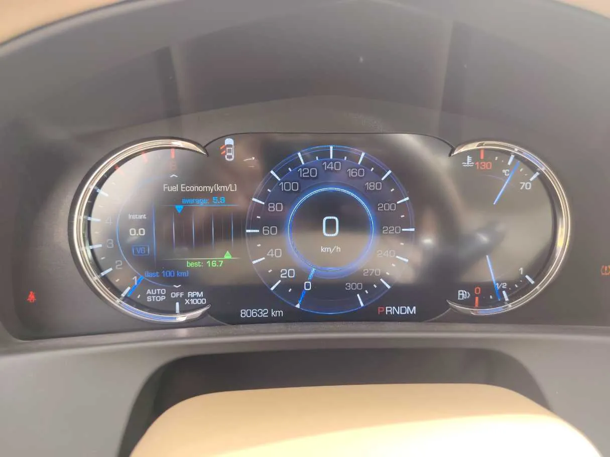 Car image 23