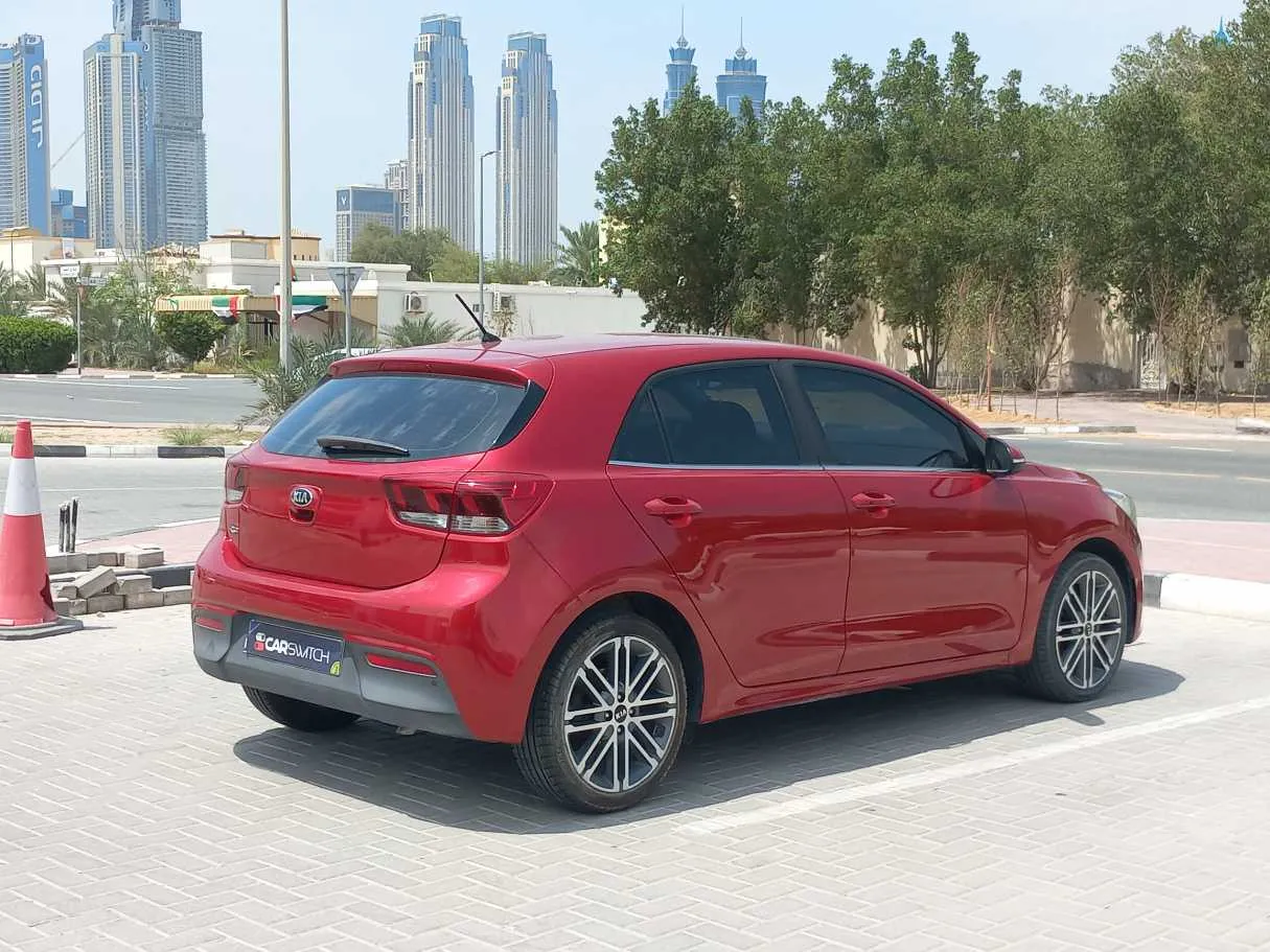 Car image 7