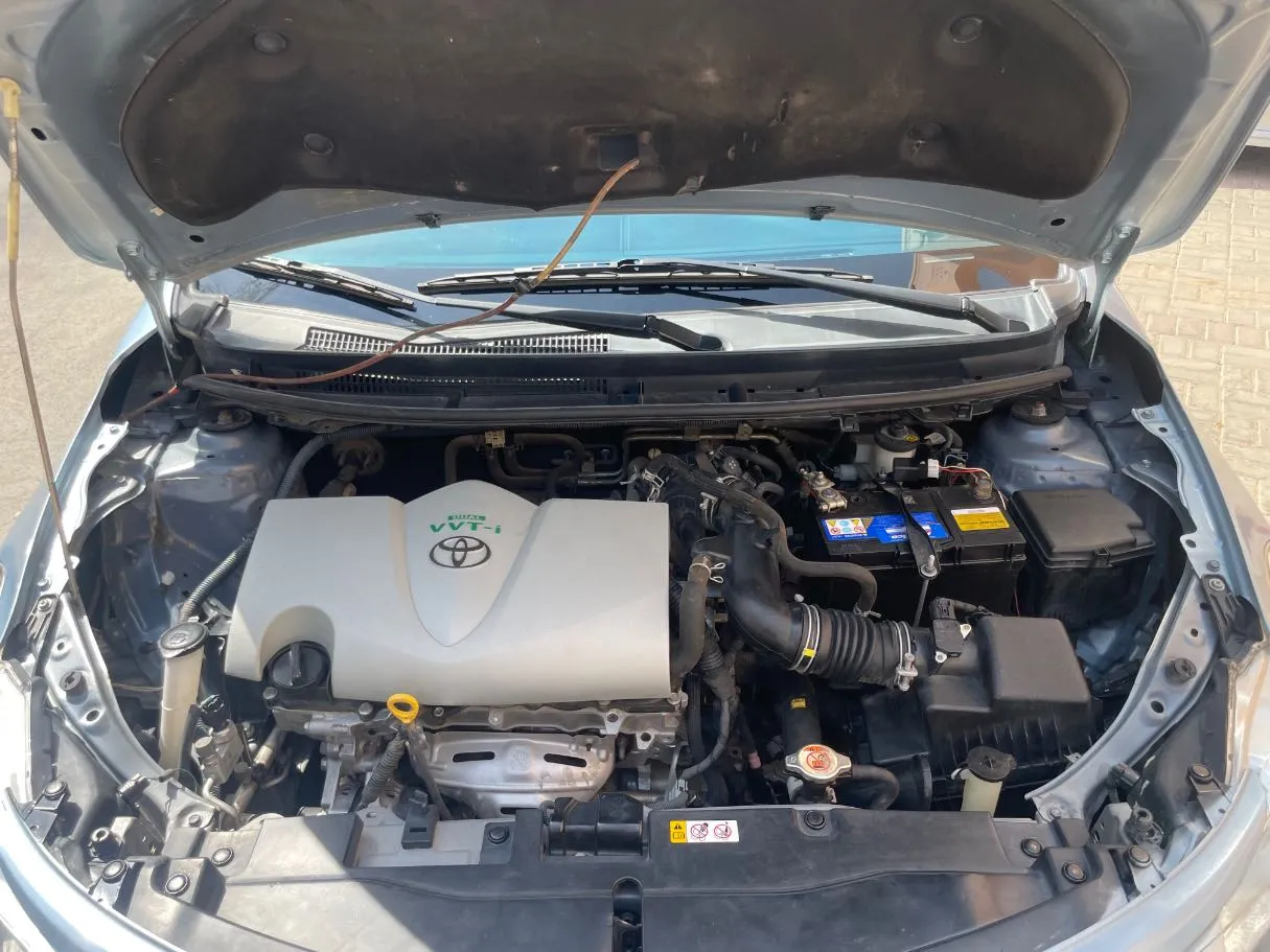 Car image 22