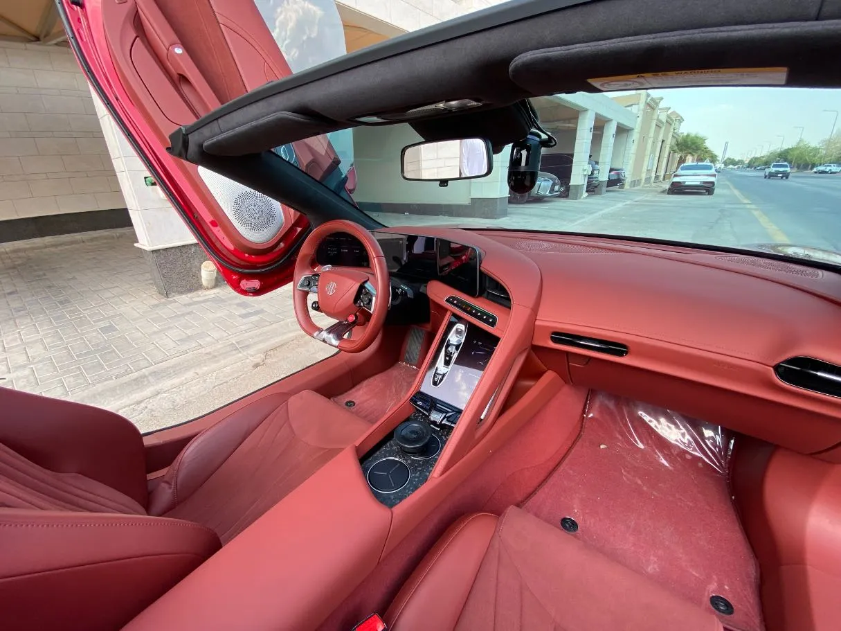 Car image 23