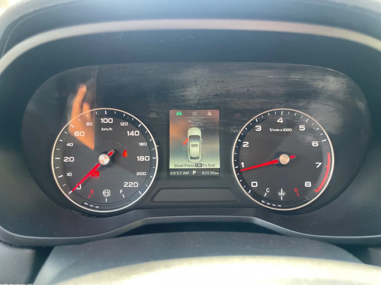 Car image 20