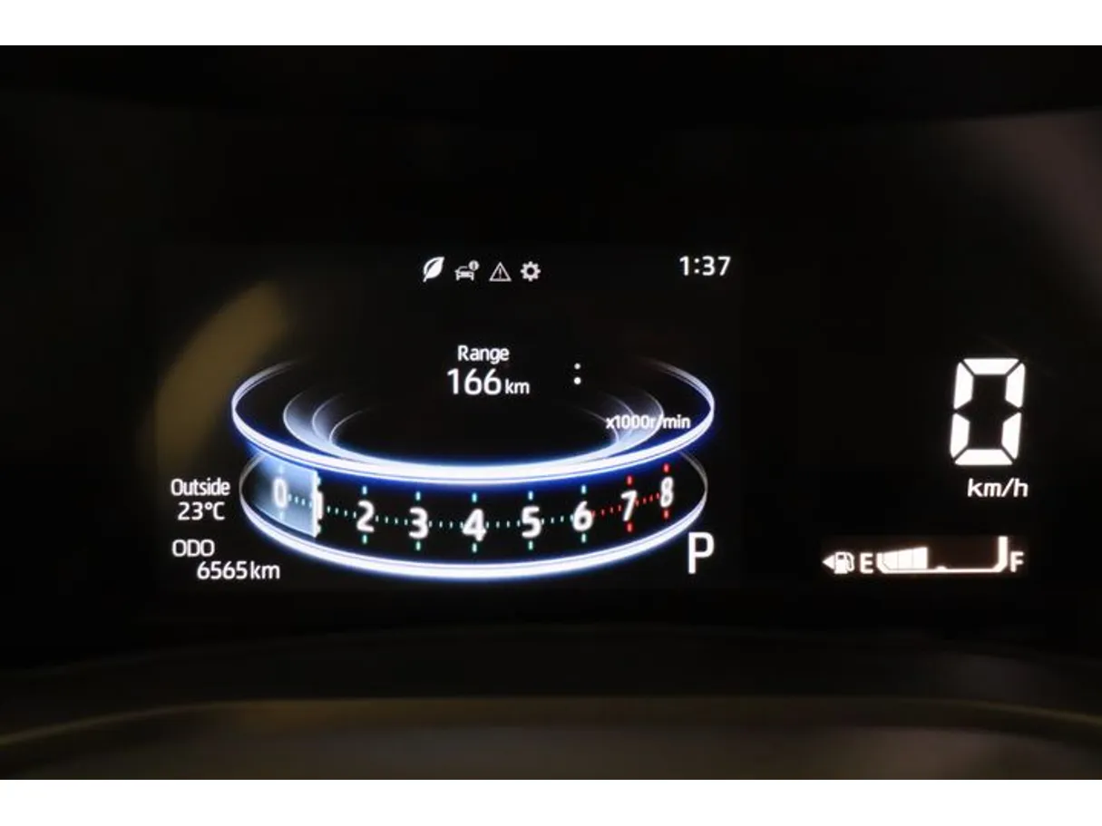Car image 6
