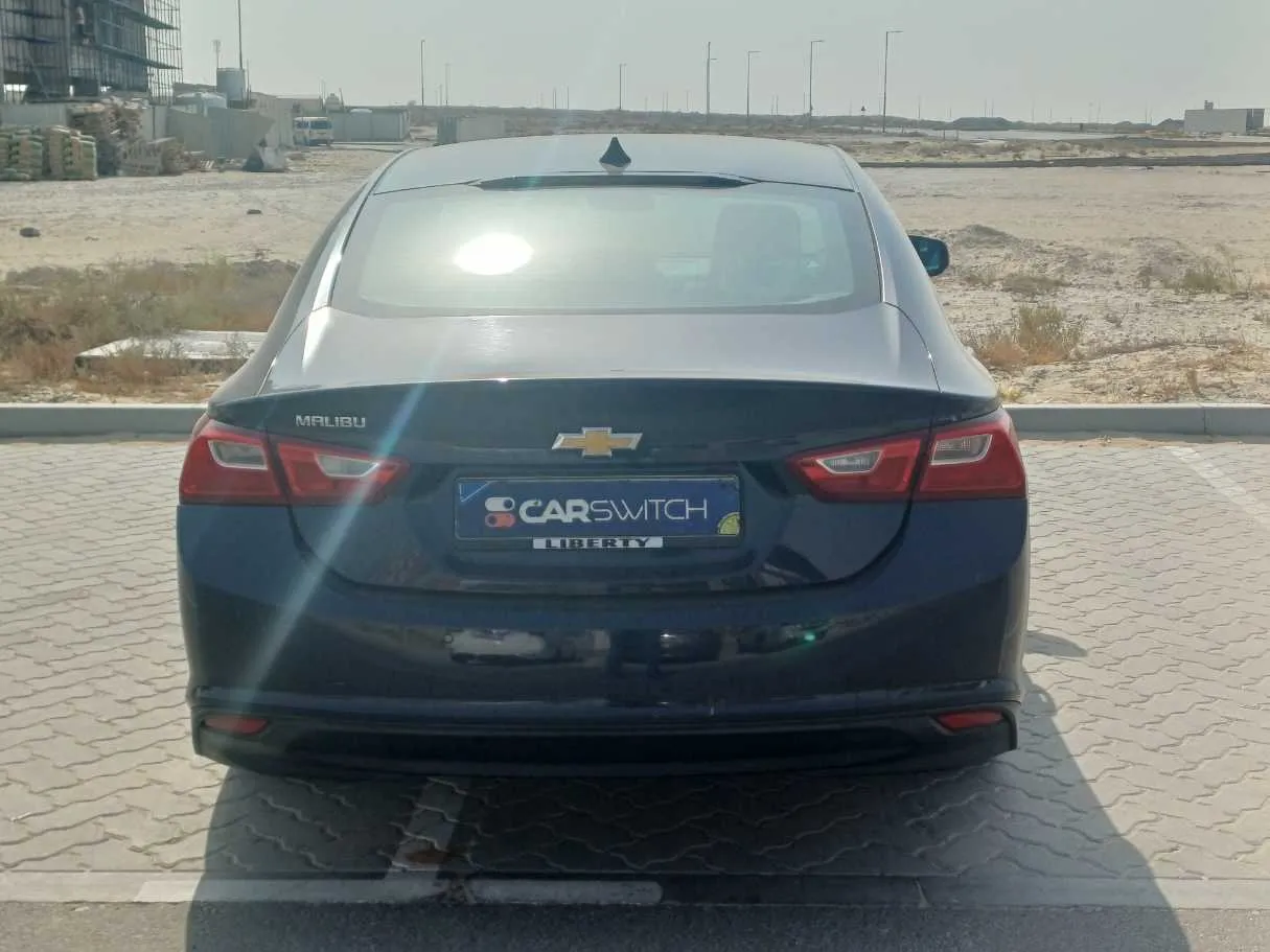 Car image 6