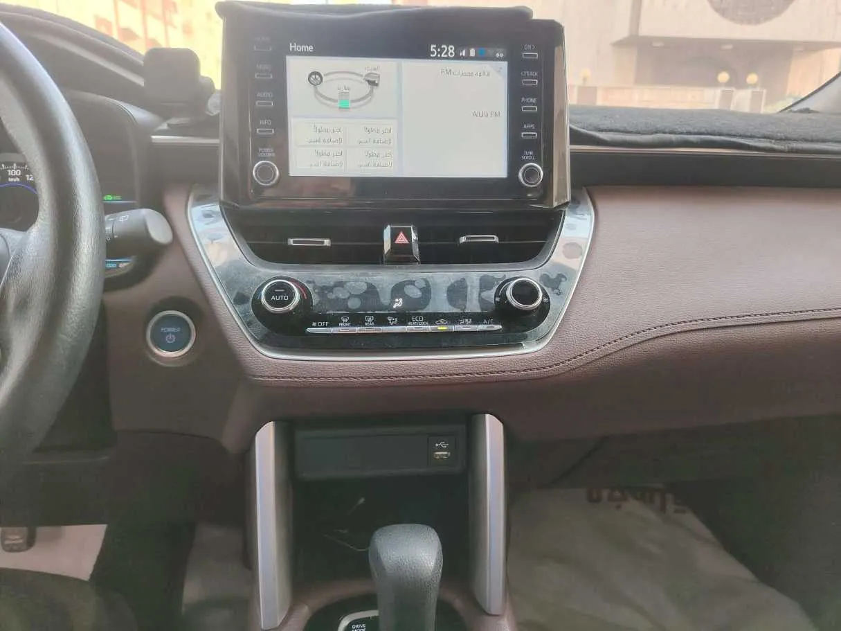 Car image 21