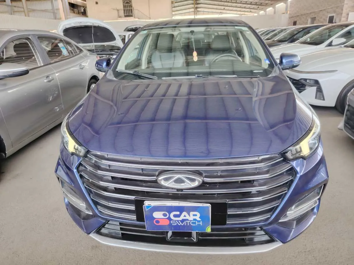 Car image 2