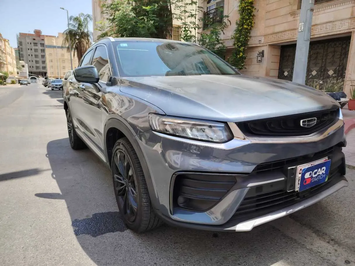 Car image 3