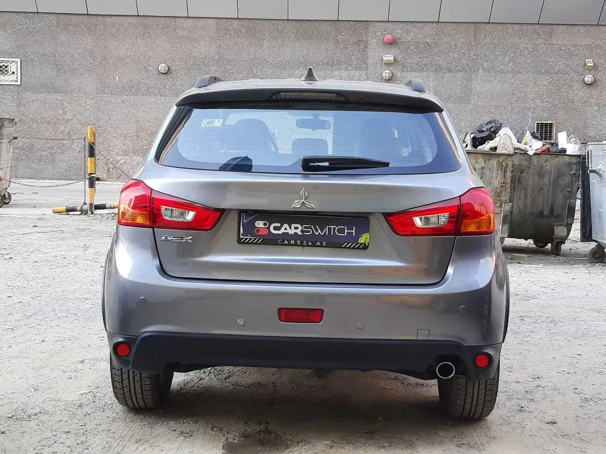 Car image 6