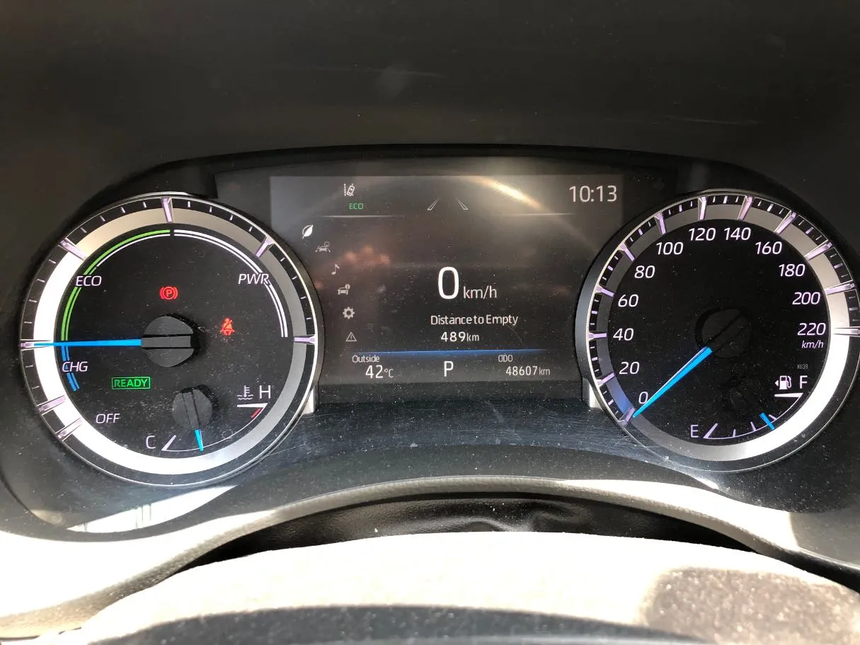 Car image 19