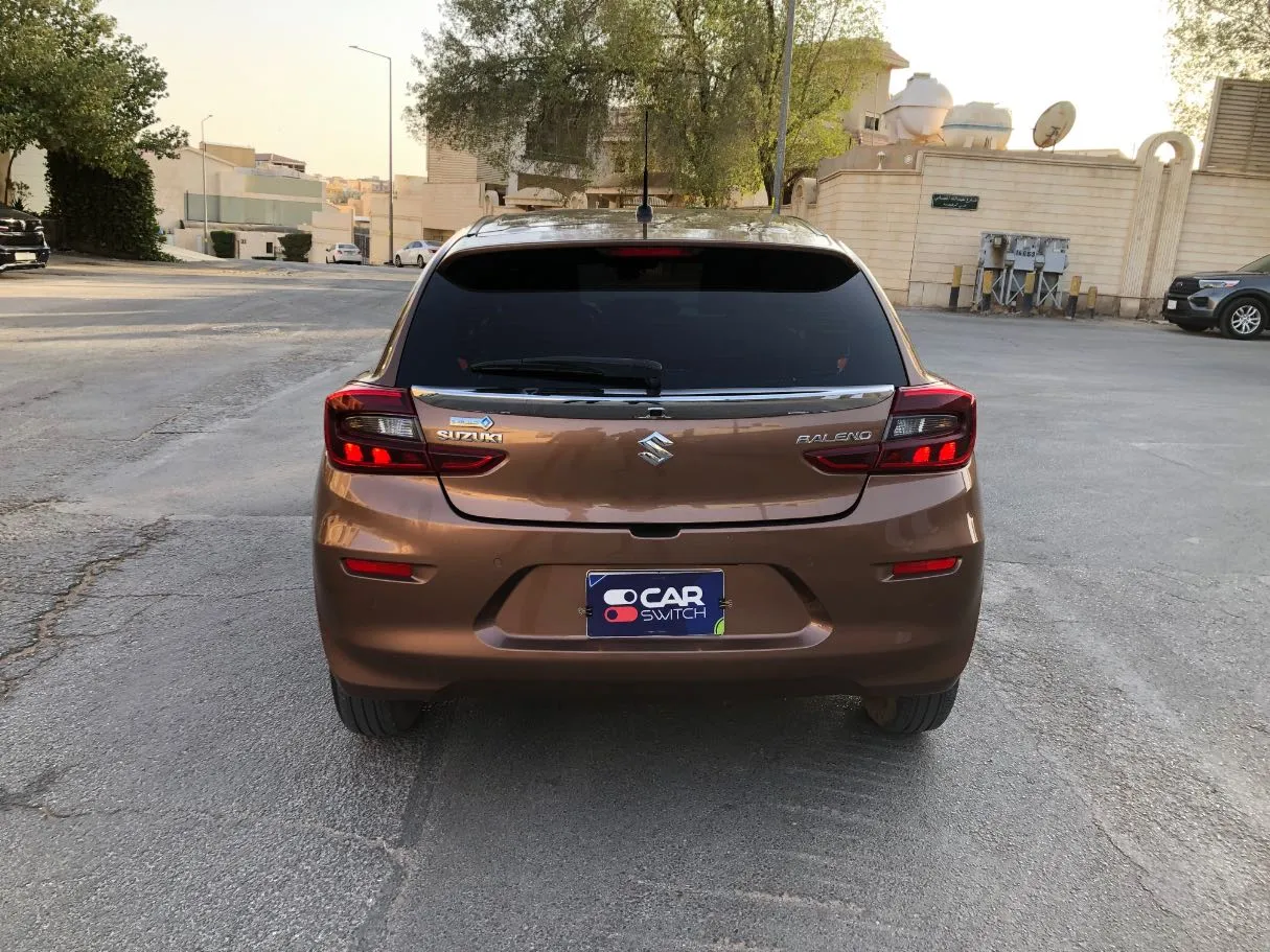 Car image 6
