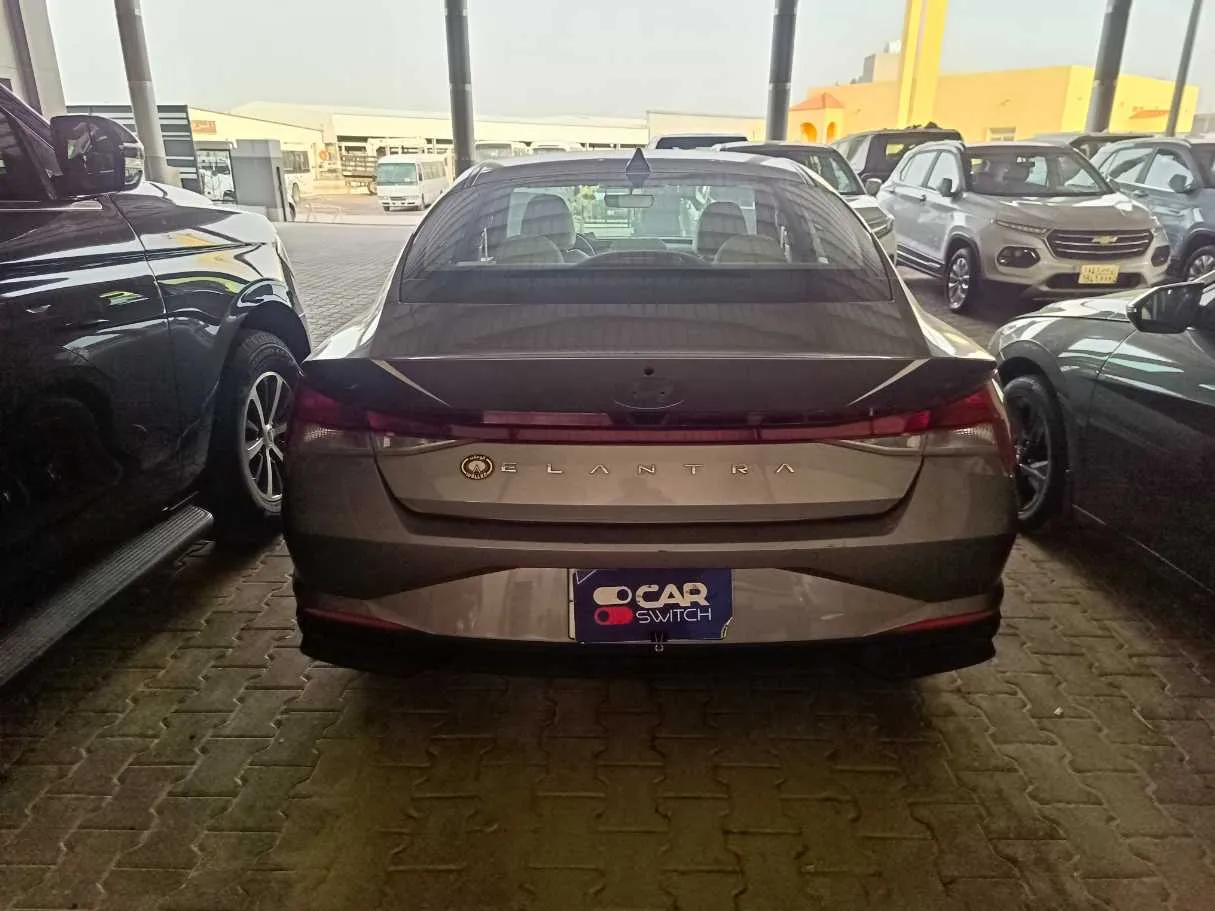 Car image 6