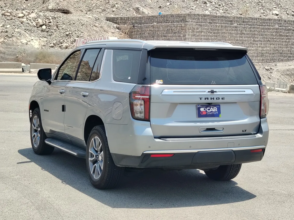 Car image 7