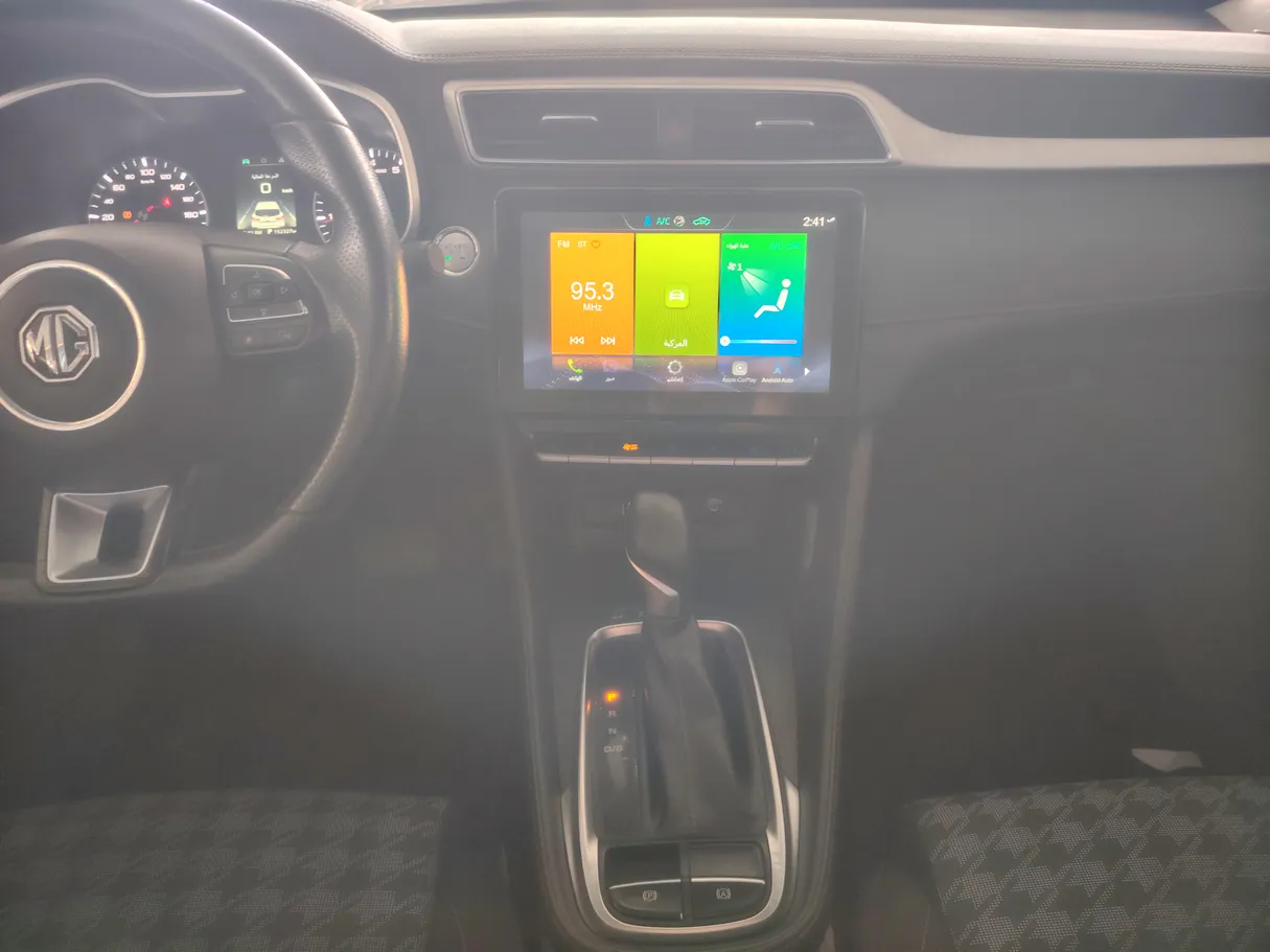 Car image 22